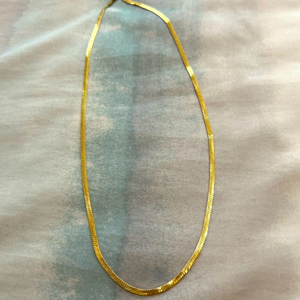 Solid gold chain